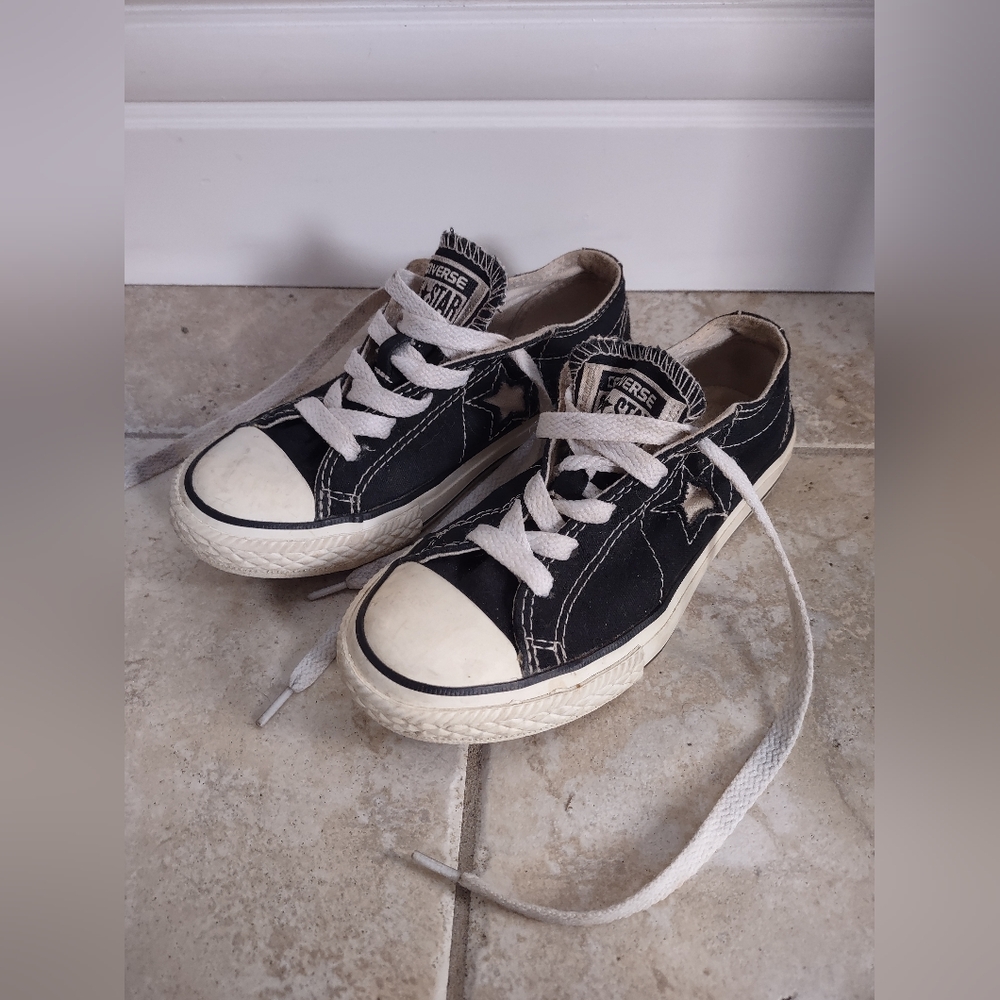 Converse Runners Kids Size 12